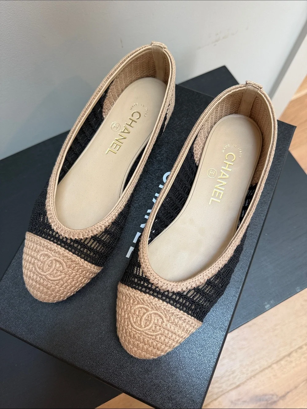CHANEL Beige and Black Woven Ballet Flats